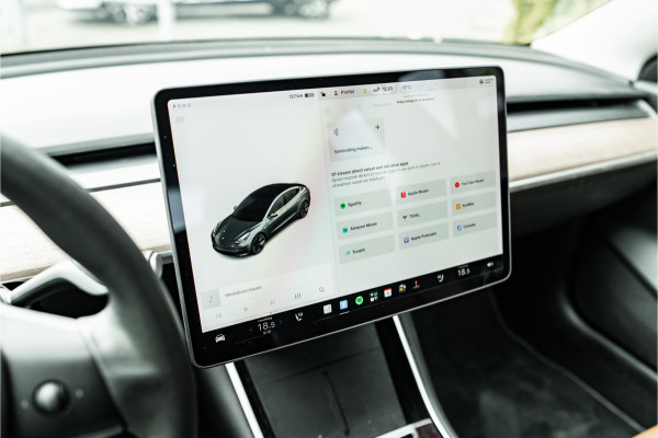 Tesla Model 3 Standard RWD Plus | Trekhaak | Tabacco Leder