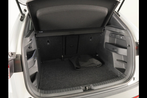 Škoda Elroq 60 Sportline 204pk | Black Pack | 21 inch | Adaptive Cruise | Blind Spot | Stoelverwarming