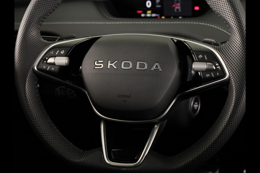 Škoda Elroq 60 Sportline 204pk | Black Pack | 21 inch | Adaptive Cruise | Blind Spot | Stoelverwarming