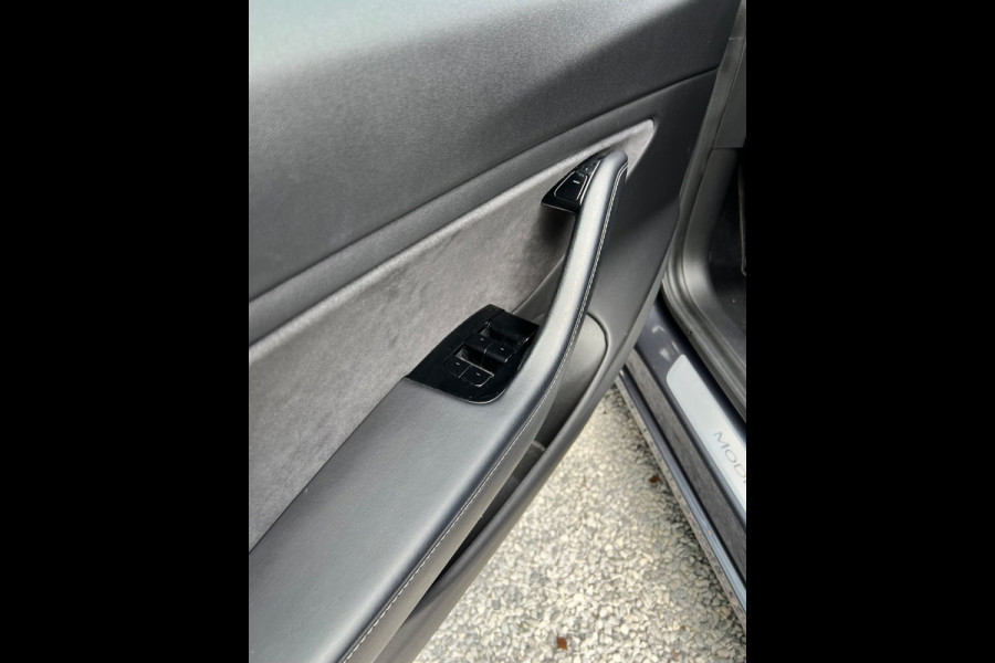 Tesla Model 3 Performance AWD 75 kWh