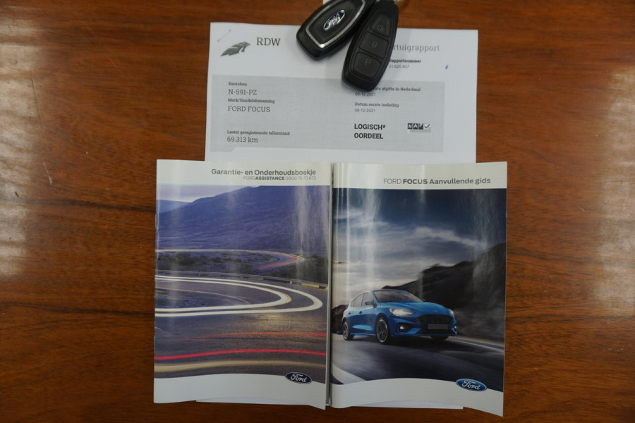 Ford FOCUS Wagon 1.0 EcoB.125PK Titanium X Business/Trekhaak/ Dealeronderhouden.