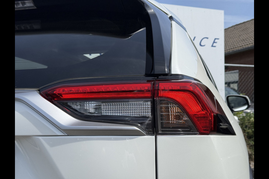 Toyota RAV4 2.5 Hybrid AWD Executive | Trekhaak | Pano | JBL | 360* Camera | 18 inch