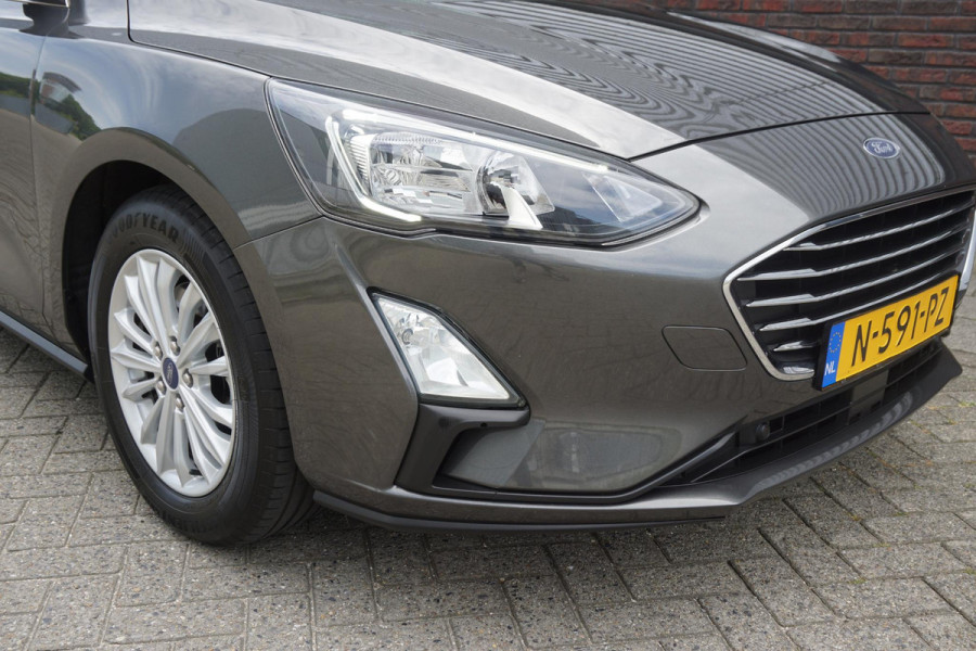 Ford FOCUS Wagon 1.0 EcoB.125PK Titanium X Business/Trekhaak/ Dealeronderhouden.