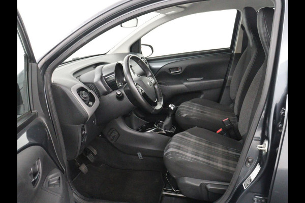 Peugeot 108 1.0 e-VTi Allure | Cruise control | Navigatie | DAB+ | Mirrorlink | Bluetooth | Airco