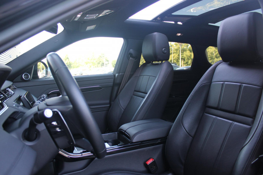 Land Rover Range Rover Evoque 1.5 P300e AWD 254PK R-DYNAMIC HSE | PANORAMISCH SCHUIF / KANTELDAK | ELEKTRISCH VERSTELBARE VOORSTOELEN / BESTUURDERSTOEL MET GEHEUGEN | LEDEREN BEKLEDING | VOORSTOELEN  VERWARMBAAR | 20" LICHTMETALEN VELGEN | KEYLESS ENTRY / START | DODEHOEK DETECTIE | EXTRA GETINTE ACHTERRUITEN | FULL LED KOPLAMPEN | LED ACHTERLICHTEN | ADAPTIVE CRUISE CONTROL | APPLE CARPLAY | ACHTERKLEP ELEKTRISCH BEDIENBAAR | MERIDIAN PREMIUM AUDIO SYSTEEM | RODE REMKLAUWEN |