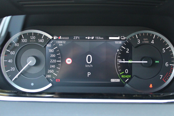 Land Rover Range Rover Evoque 1.5 P300e AWD 254PK R-DYNAMIC HSE | PANORAMISCH SCHUIF / KANTELDAK | ELEKTRISCH VERSTELBARE VOORSTOELEN / BESTUURDERSTOEL MET GEHEUGEN | LEDEREN BEKLEDING | VOORSTOELEN  VERWARMBAAR | 20" LICHTMETALEN VELGEN | KEYLESS ENTRY / START | DODEHOEK DETECTIE | EXTRA GETINTE ACHTERRUITEN | FULL LED KOPLAMPEN | LED ACHTERLICHTEN | ADAPTIVE CRUISE CONTROL | APPLE CARPLAY | ACHTERKLEP ELEKTRISCH BEDIENBAAR | MERIDIAN PREMIUM AUDIO SYSTEEM | RODE REMKLAUWEN |