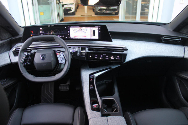 Peugeot 5008 1.2 Hybrid 145PK ALLURE 7p | 360° VISION & DRIVE ASSIST PACK: ANTI DIEFSTAL ALARM MET SUPERVERGRENDELING/VERWARMBAAR VOLLEDEREN STUURWIEL/VISEOPARK 360° HD CAMERA'S MET PARKEERHULP VOOR, BUITENSPIEGELS MET KANTELFUNCTIE BIJ HET ACHTERUITRIJDEN/ADAPTIVE CRUISE CONTROL MET STOP & GO FUNCTIE, REAR CROSS TRAFFIC ALERT, LANE CHANGE ASSIST, DODEHOEK DETECTIE, GROOTLICHT ASSISTENT | PANORAMIC NAVIGATION PACK: PEUGEOT PANORAMIC i-COCKPIT MET GEBOGEN EN ZWEVEND HD SCHERM/PEUGEOT 3D NAVIGATIE/SPRAAKHERKENNING/3-USB AANSLUITINGEN/DRAADLOZE TELEFOONLADER | SEAT PACK: AGR STOEL MET