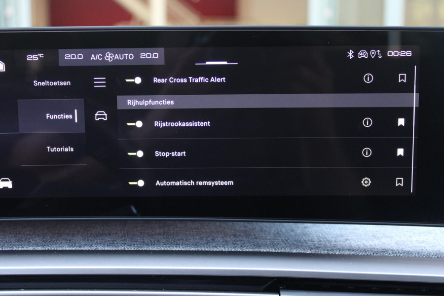 Peugeot 5008 1.2 Hybrid 145PK ALLURE 7p | 360° VISION & DRIVE ASSIST PACK: ANTI DIEFSTAL ALARM MET SUPERVERGRENDELING/VERWARMBAAR VOLLEDEREN STUURWIEL/VISEOPARK 360° HD CAMERA'S MET PARKEERHULP VOOR, BUITENSPIEGELS MET KANTELFUNCTIE BIJ HET ACHTERUITRIJDEN/ADAPTIVE CRUISE CONTROL MET STOP & GO FUNCTIE, REAR CROSS TRAFFIC ALERT, LANE CHANGE ASSIST, DODEHOEK DETECTIE, GROOTLICHT ASSISTENT | PANORAMIC NAVIGATION PACK: PEUGEOT PANORAMIC i-COCKPIT MET GEBOGEN EN ZWEVEND HD SCHERM/PEUGEOT 3D NAVIGATIE/SPRAAKHERKENNING/3-USB AANSLUITINGEN/DRAADLOZE TELEFOONLADER | SEAT PACK: AGR STOEL MET