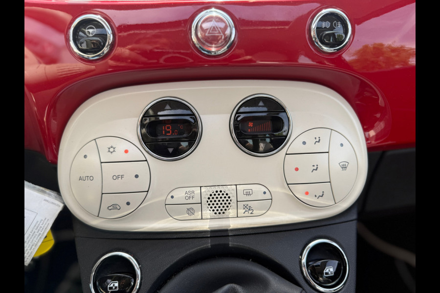 Fiat 500 1.2 Lounge SCHUIF/KANTELDAK NAVI (BOVAG/RIJKLAARPRIJS)