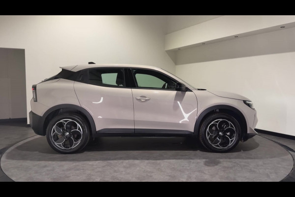 Alfa Romeo junior Elettrica 54 kWh | Cruise Control Adaptief | SOH 97,1 %