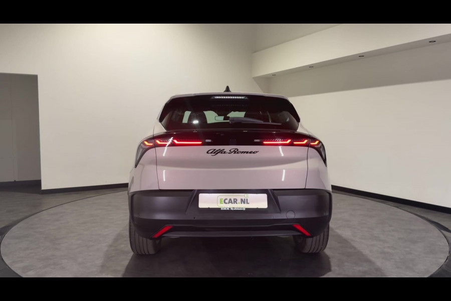 Alfa Romeo junior Elettrica 54 kWh | Cruise Control Adaptief | SOH 97,1 %