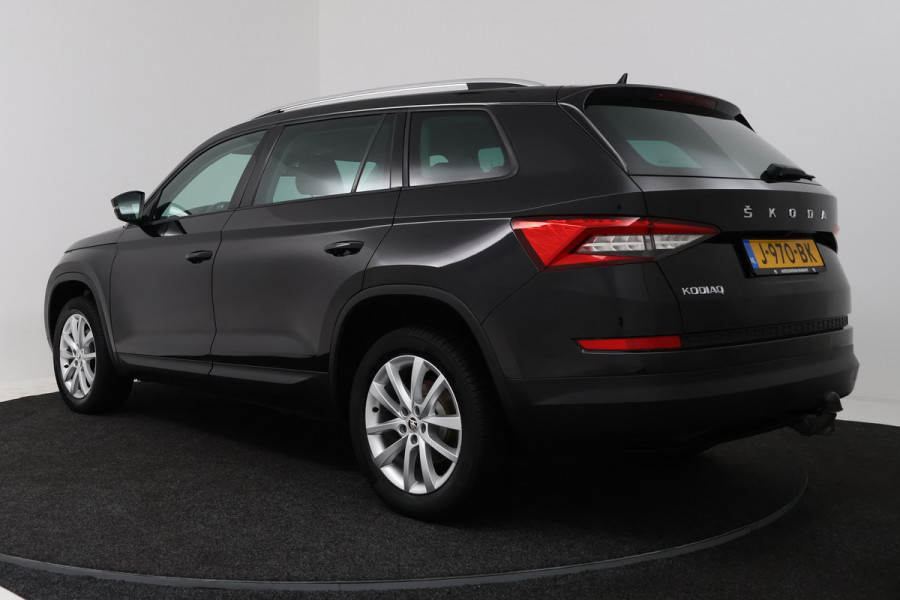 Škoda Kodiaq 1.5 TSI Business Edition 7p. (TREKHAAK WEGKLAPBAAR, NAVI, CAMERA, PDC, STOELVERWARMING, 1e EIG CARPLAY)