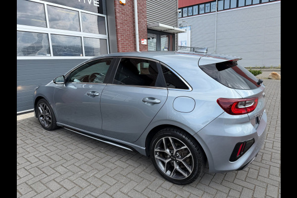 Kia Ceed 1.4 T-GDi GT-Line AUT LED Navi Camera Lane Keyless