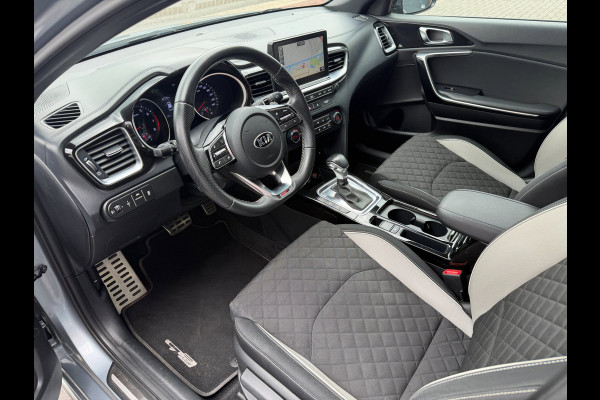 Kia Ceed 1.4 T-GDi GT-Line AUT LED Navi Camera Lane Keyless