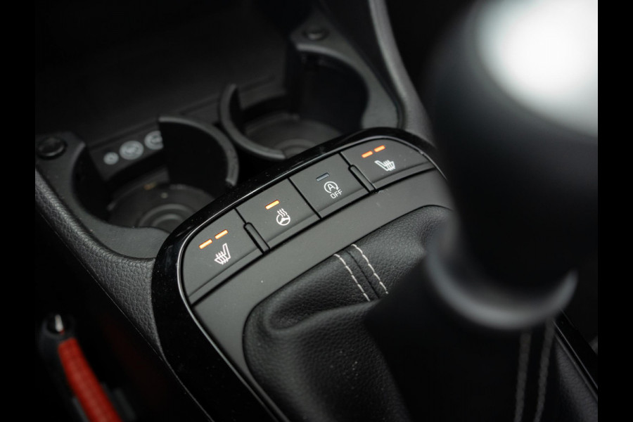 Kia Picanto 1.0 DPI GT-Line | Schuif/kanteldak | Stoel en stuurverwarming | Dode hoek assistent