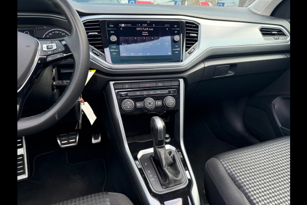 Volkswagen T-Roc 1.5 TSI Style Business - Automaat - Pano/Schuifdak - Navi - Parkeerhulp