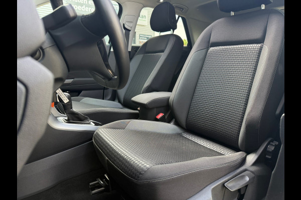 Volkswagen T-Roc 1.5 TSI Style Business - Automaat - Pano/Schuifdak - Navi - Parkeerhulp