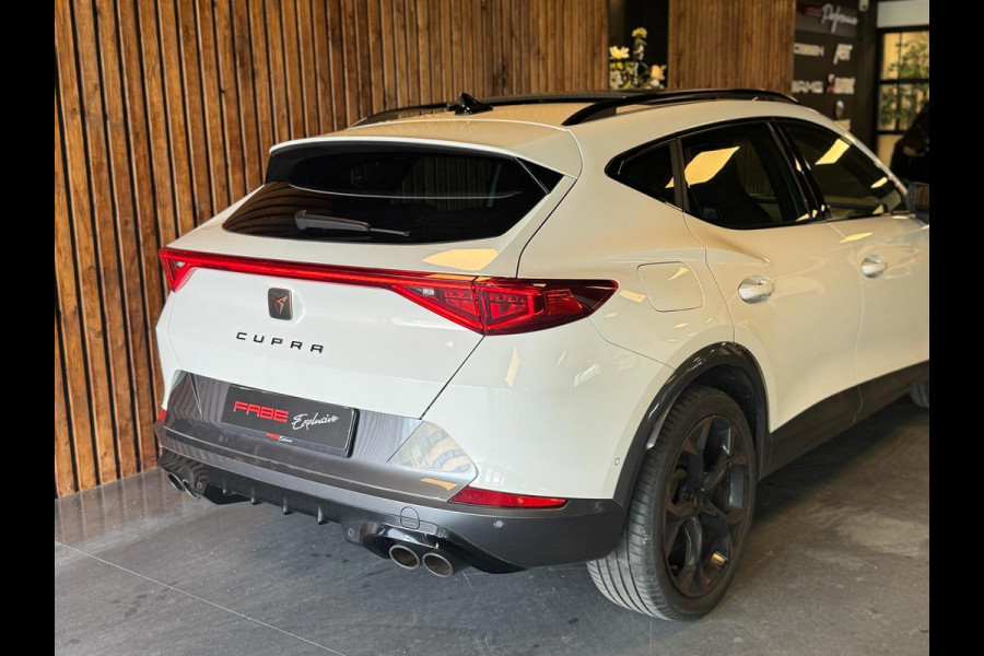 CUPRA Formentor 2.0 TSI 4DRIVE / Brembo / Beats / Pano / Stuurverwarming / Camera / Sfeerverlichting / Memory / Keyless / DAB