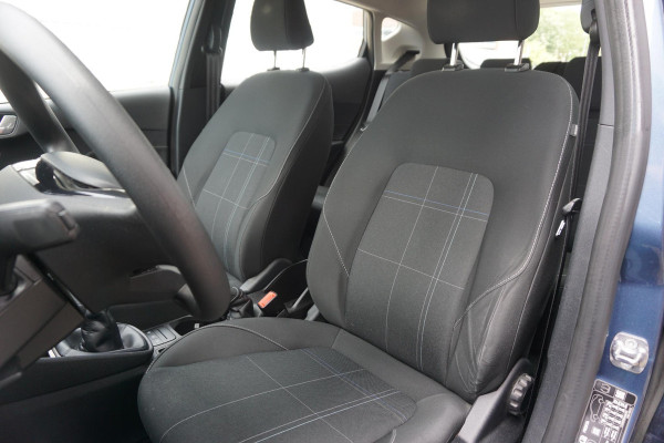 Ford Fiesta 1.1 /Navigatie/Parkeersensoren/Cruisecontrol/ Dealeronderhouden.