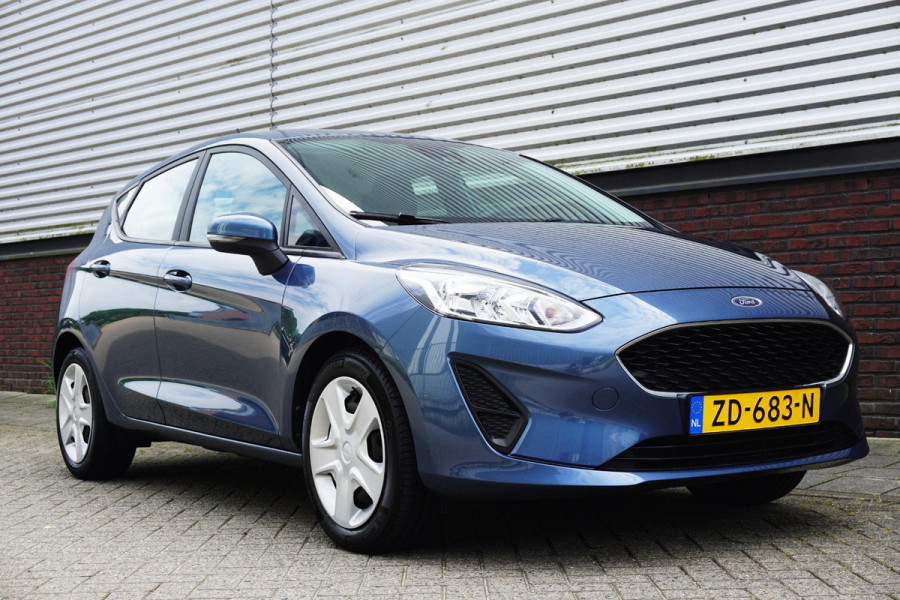 Ford Fiesta 1.1 /Navigatie/Parkeersensoren/Cruisecontrol/ Dealeronderhouden.