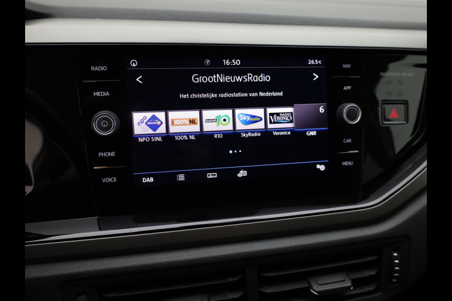 Volkswagen Polo 1.0 TSI Comfortline | Adapt. Cr. | PDC V&A | Climate Control | Apple Carplay/ Android Auto | Prijs Rijklaar!!