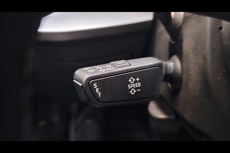 Audi A3 Sportback 40 TFSI-e Advanced Matrix Virtual Keyless Carplay BTW