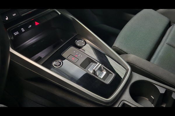 Audi A3 Sportback 40 TFSI-e Advanced Matrix Virtual Keyless Carplay BTW