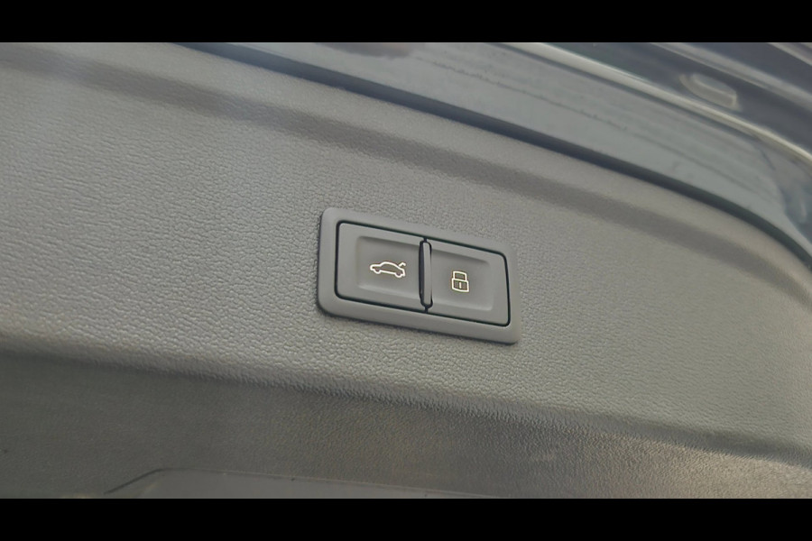 Audi A3 Sportback 40 TFSI-e Advanced Matrix Virtual Keyless Carplay BTW