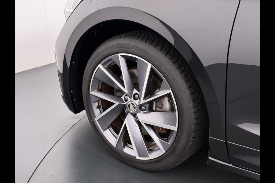 Škoda ENYAQ iV 80 SPORTLINE SOH 92% 3-Zone Ecc Adap.Cruise Stuur+Stoelverwarming Elek.Stoel+Memory Navi Camera Apple Carplay Android Auto Keyless Advanc. Dodehoek detectie Elek.Achterklep Privacy Glas Led Matrix Isofix Lmv 20" DAB Lane Assist 1e Eigenaar Origineel Nederlandse Auto Dealeronderhouden