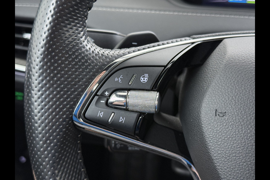 Škoda ENYAQ iV 80 SPORTLINE SOH 92% 3-Zone Ecc Adap.Cruise Stuur+Stoelverwarming Elek.Stoel+Memory Navi Camera Apple Carplay Android Auto Keyless Advanc. Dodehoek detectie Elek.Achterklep Privacy Glas Led Matrix Isofix Lmv 20" DAB Lane Assist 1e Eigenaar Origineel Nederlandse Auto Dealeronderhouden
