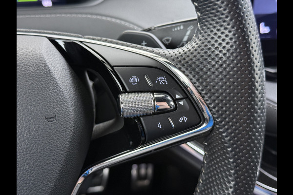 Škoda ENYAQ iV 80 SPORTLINE SOH 92% 3-Zone Ecc Adap.Cruise Stuur+Stoelverwarming Elek.Stoel+Memory Navi Camera Apple Carplay Android Auto Keyless Advanc. Dodehoek detectie Elek.Achterklep Privacy Glas Led Matrix Isofix Lmv 20" DAB Lane Assist 1e Eigenaar Origineel Nederlandse Auto Dealeronderhouden