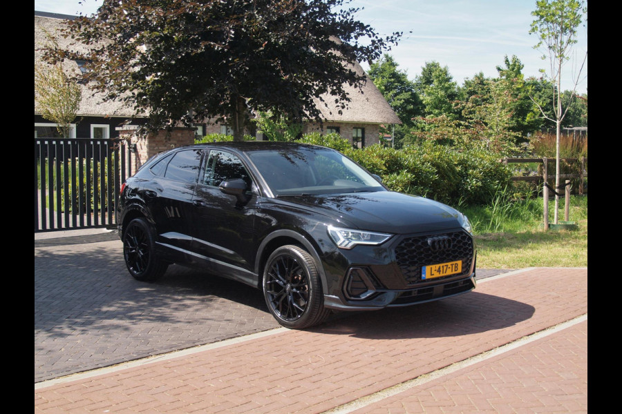 Audi Q3 Sportback 45 TFSI e Advanced Edition | Black Optic | Apple Carplay | Leer | 20 Inch | NL-Auto |