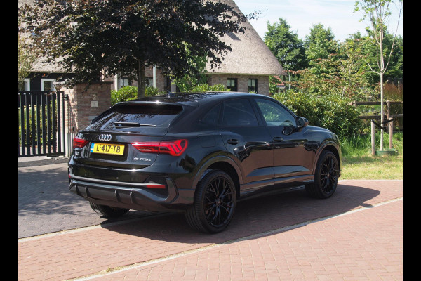 Audi Q3 Sportback 45 TFSI e Advanced Edition | Black Optic | Apple Carplay | Leer | 20 Inch | NL-Auto |