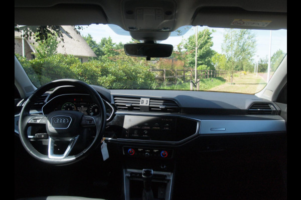Audi Q3 Sportback 45 TFSI e Advanced Edition | Black Optic | Apple Carplay | Leer | 20 Inch | NL-Auto |