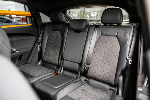 Audi Q5 2.0 TFSI e-hybrid quattro S edition - S Line | Panorama | Tech Plus | Passenger Display | 360 Camera