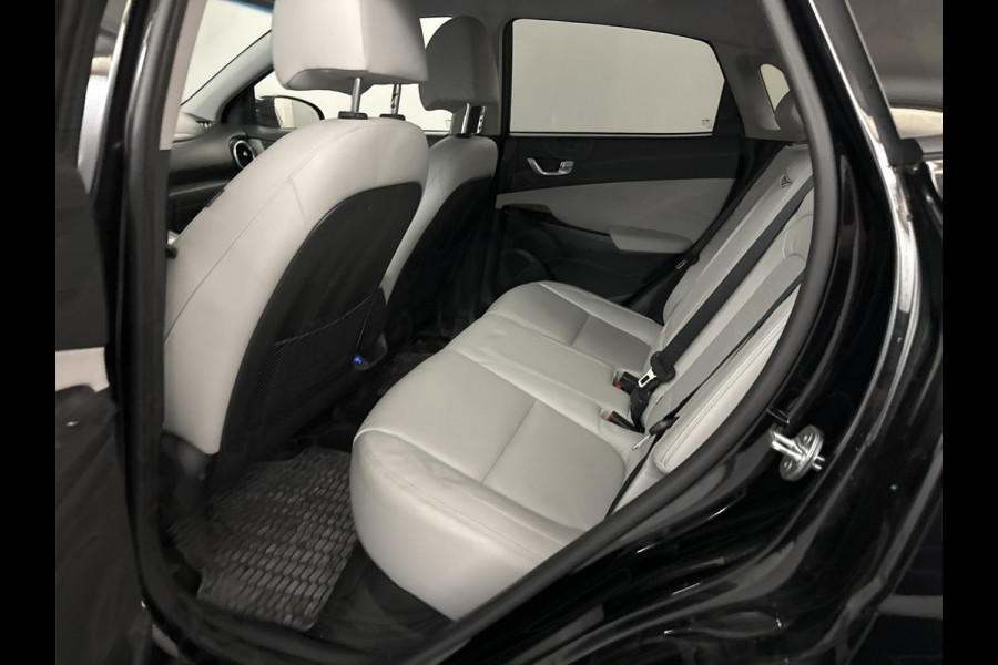 Hyundai Kona EV Limited 64 kWh | 49350 KM | Virtual Cockpit | Navigatiesysteem | Stoelverwarming | WORDT VERWACHT!