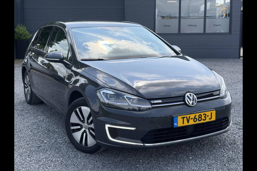 Volkswagen e-Golf e-Golf SOH 91.07%,Navi,Carplay,Camera,Stoelverwarming,Clima,Cruise,Pdc,Lm velgen,Dealer Onderhouden,N.A.P,Apk tot 11-2026