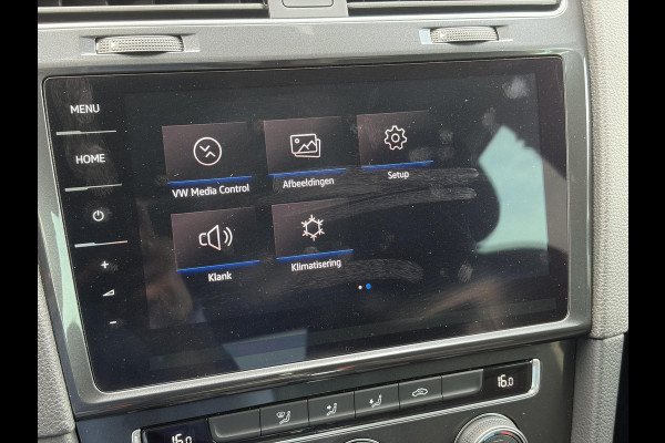 Volkswagen e-Golf e-Golf SOH 91.07%,Navi,Carplay,Camera,Stoelverwarming,Clima,Cruise,Pdc,Lm velgen,Dealer Onderhouden,N.A.P,Apk tot 11-2026