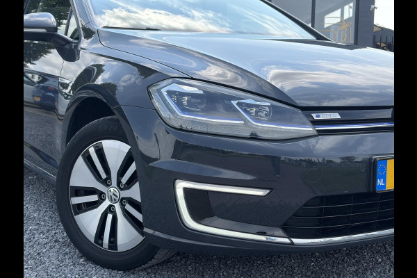 Volkswagen e-Golf e-Golf SOH 91.07%,Navi,Carplay,Camera,Stoelverwarming,Clima,Cruise,Pdc,Lm velgen,Dealer Onderhouden,N.A.P,Apk tot 11-2026