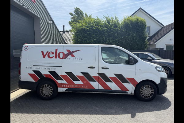Opel Vivaro 2.0 CDTI L2H1 Edition Navigatie | Camera | DAB | Lederen Bekleding |