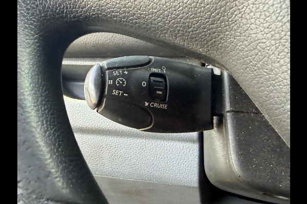Opel Vivaro 2.0 CDTI L2H1 Edition Navigatie | Camera | DAB | Lederen Bekleding |