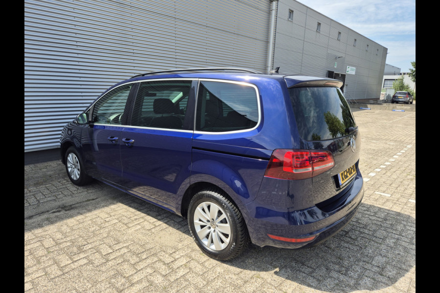 Volkswagen Sharan 1.4 TSI Comfortline 7persoons, Carplay/Andriod/Camera,LM velgen,stoelverwarming,Parkeerrsensoren V+A,