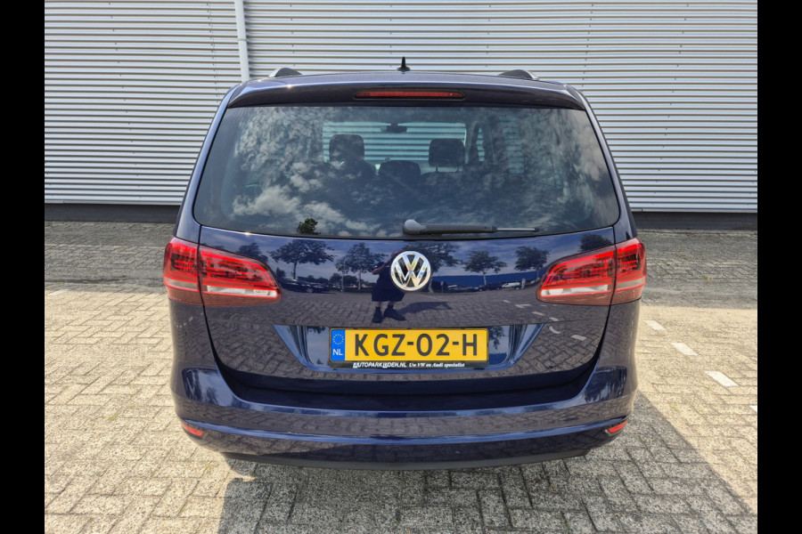 Volkswagen Sharan 1.4 TSI Comfortline 7persoons, Carplay/Andriod/Camera,LM velgen,stoelverwarming,Parkeerrsensoren V+A,