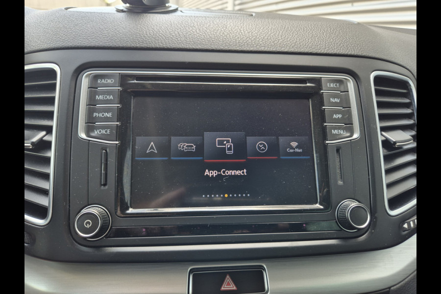 Volkswagen Sharan 1.4 TSI Comfortline 7persoons, Carplay/Andriod/Camera,LM velgen,stoelverwarming,Parkeerrsensoren V+A,