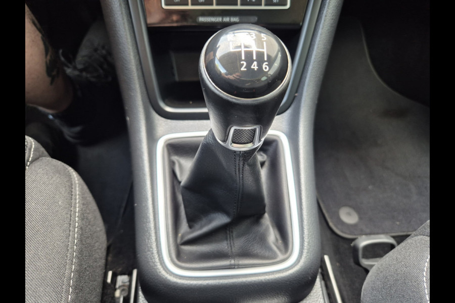 Volkswagen Sharan 1.4 TSI Comfortline 7persoons, Carplay/Andriod/Camera,LM velgen,stoelverwarming,Parkeerrsensoren V+A,