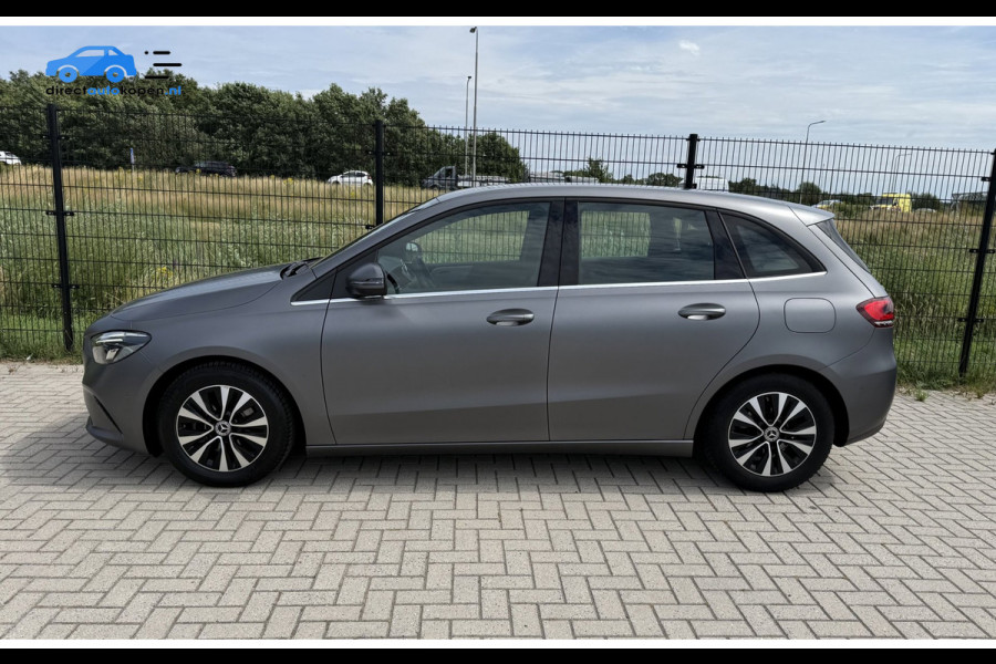 Mercedes-Benz B-Klasse 180 Business Solution Plus CarPlay | Camera | groot NAVI
