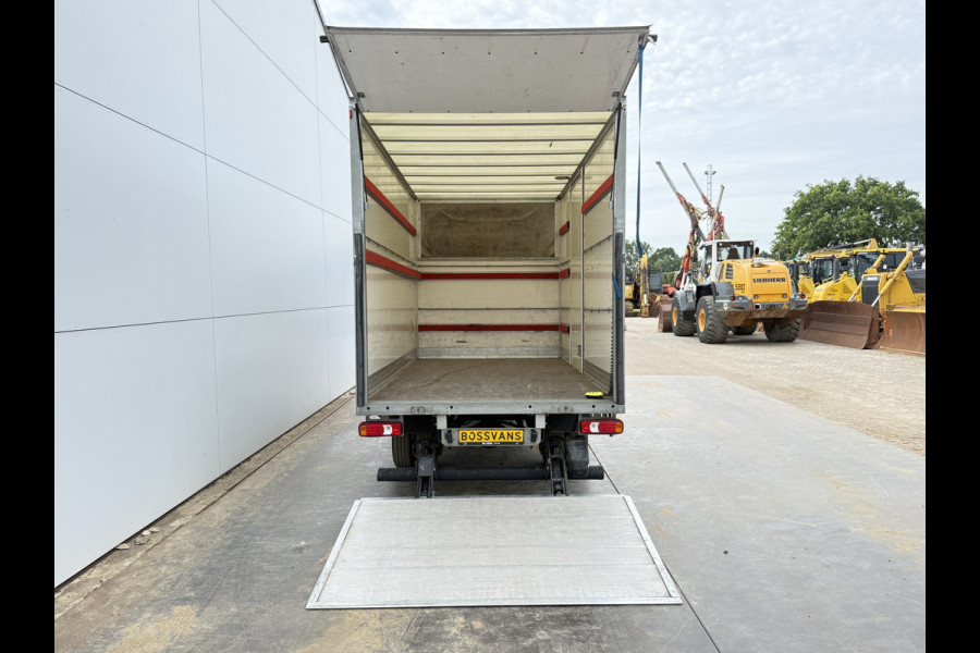 Iveco Daily 35C16 3.0 160pk Laadklep Bakwagen Dubbellucht Climate Control Cruise Control Camera Meubelbak Koffer