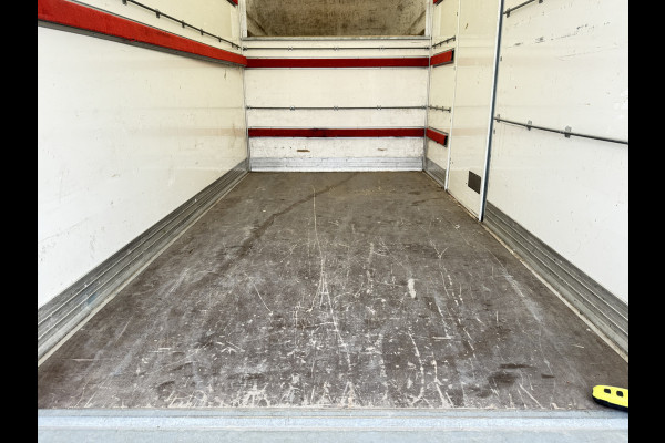 Iveco Daily 35C16 3.0 160pk Laadklep Bakwagen Dubbellucht Climate Control Cruise Control Camera Meubelbak Koffer