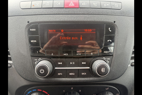 Iveco Daily 35C16 3.0 Dubbele Cabine Kipper Dubbellucht 3,5t Trekhaak 6 Stoelen Airco Cruise Control Benne Tipper