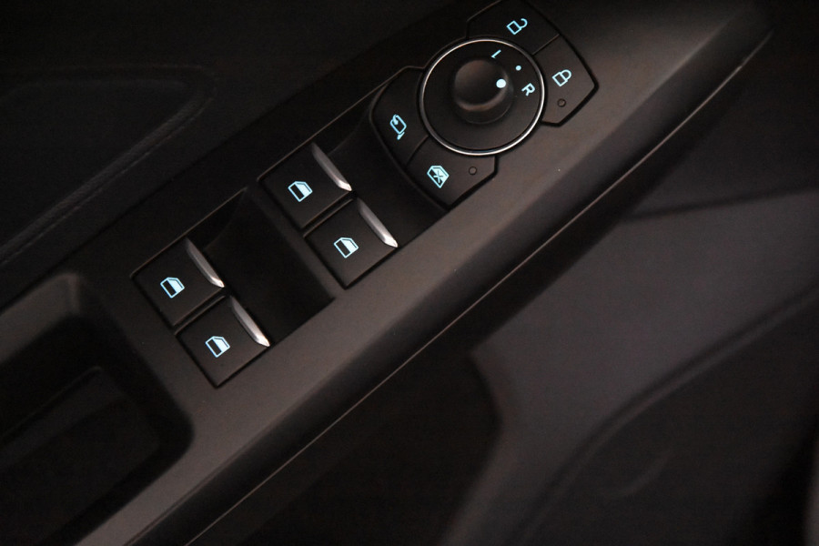 Ford Focus Hybrid *1ste Eigenaar*Navigatie*Stoelverwarming*Camera*